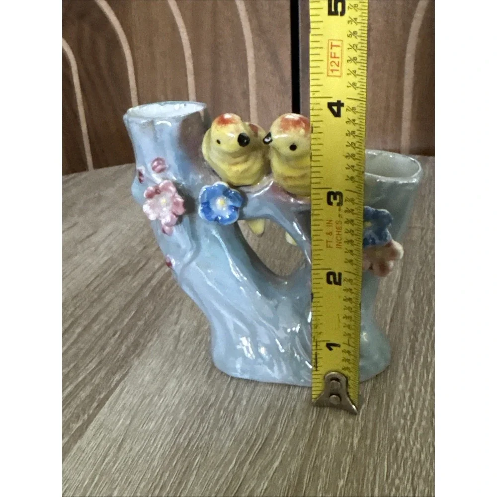 Vintage Two Bird Vase Figurine Made In Occupied Japan Beautiful Decor